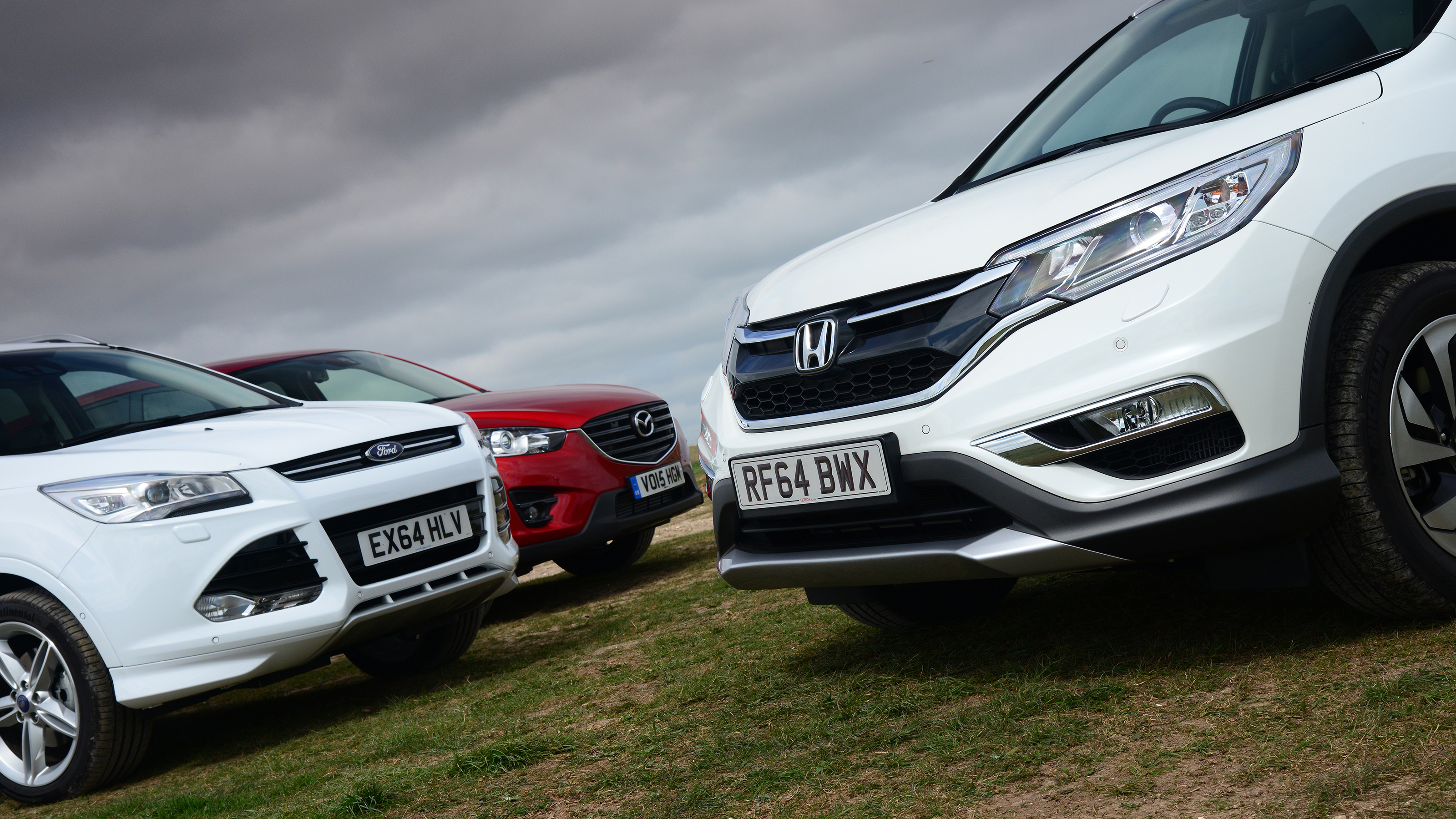 Honda CR-V vs Mazda CX-5 vs Ford Kuga - front
