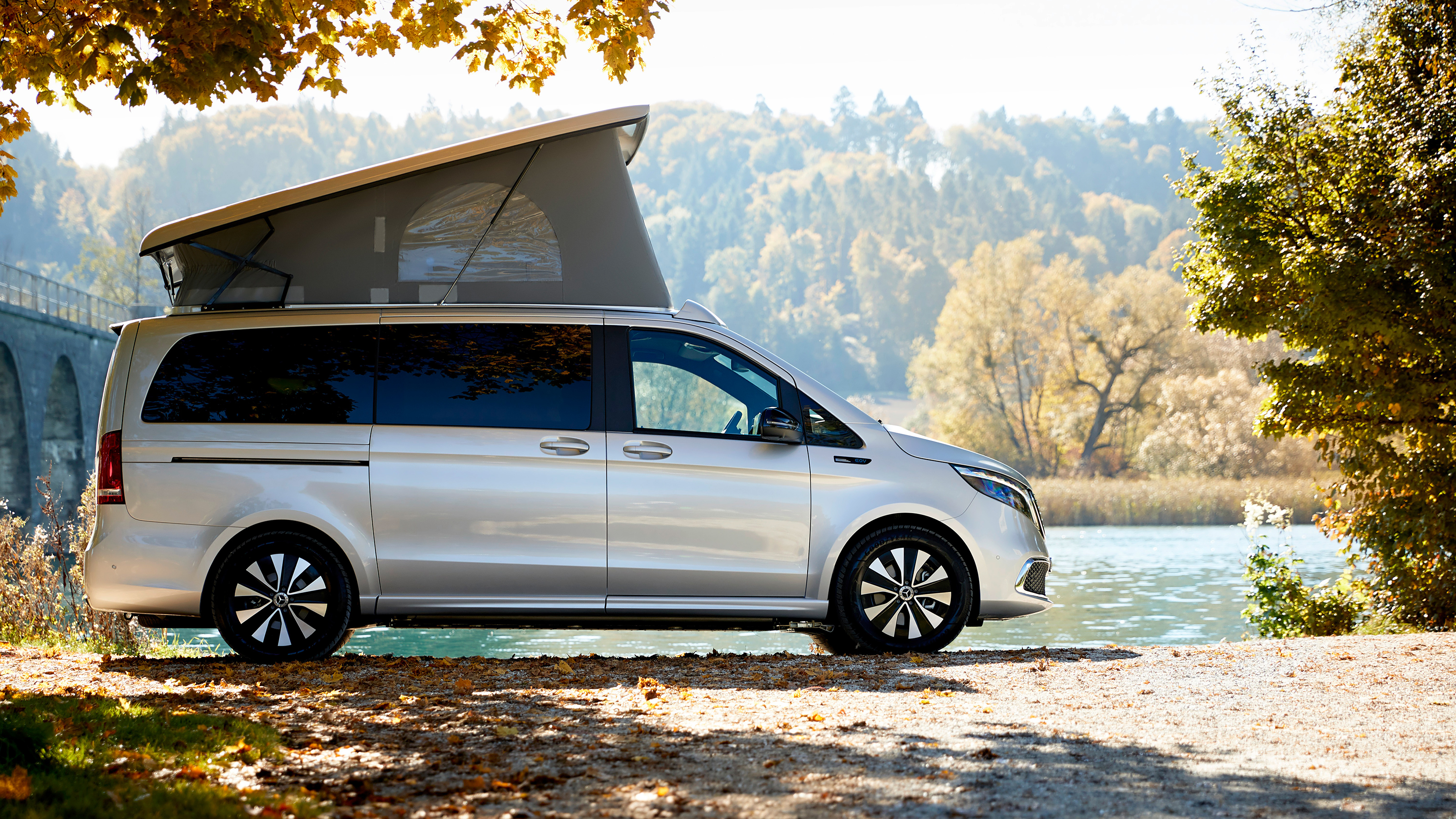 Mercedes EQV camper - side