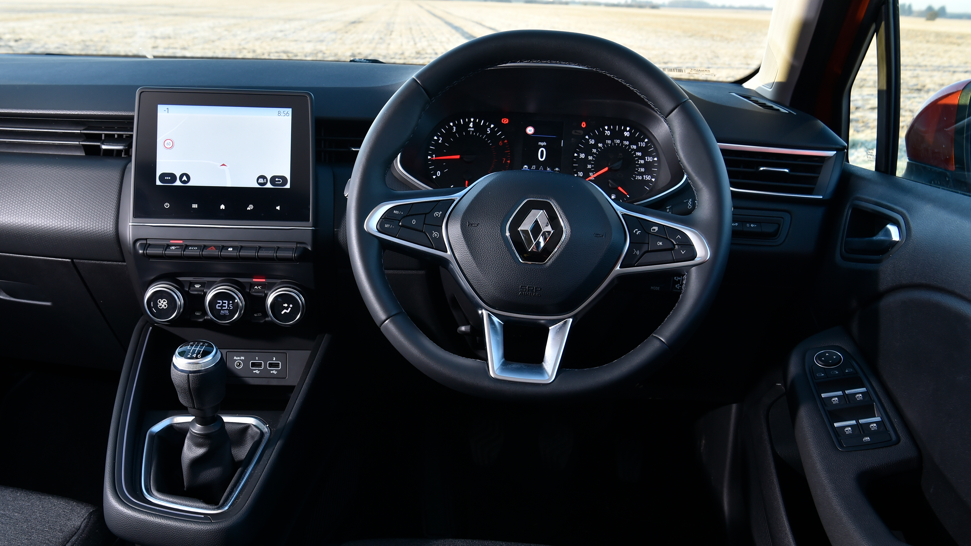 Renault Clio - interior