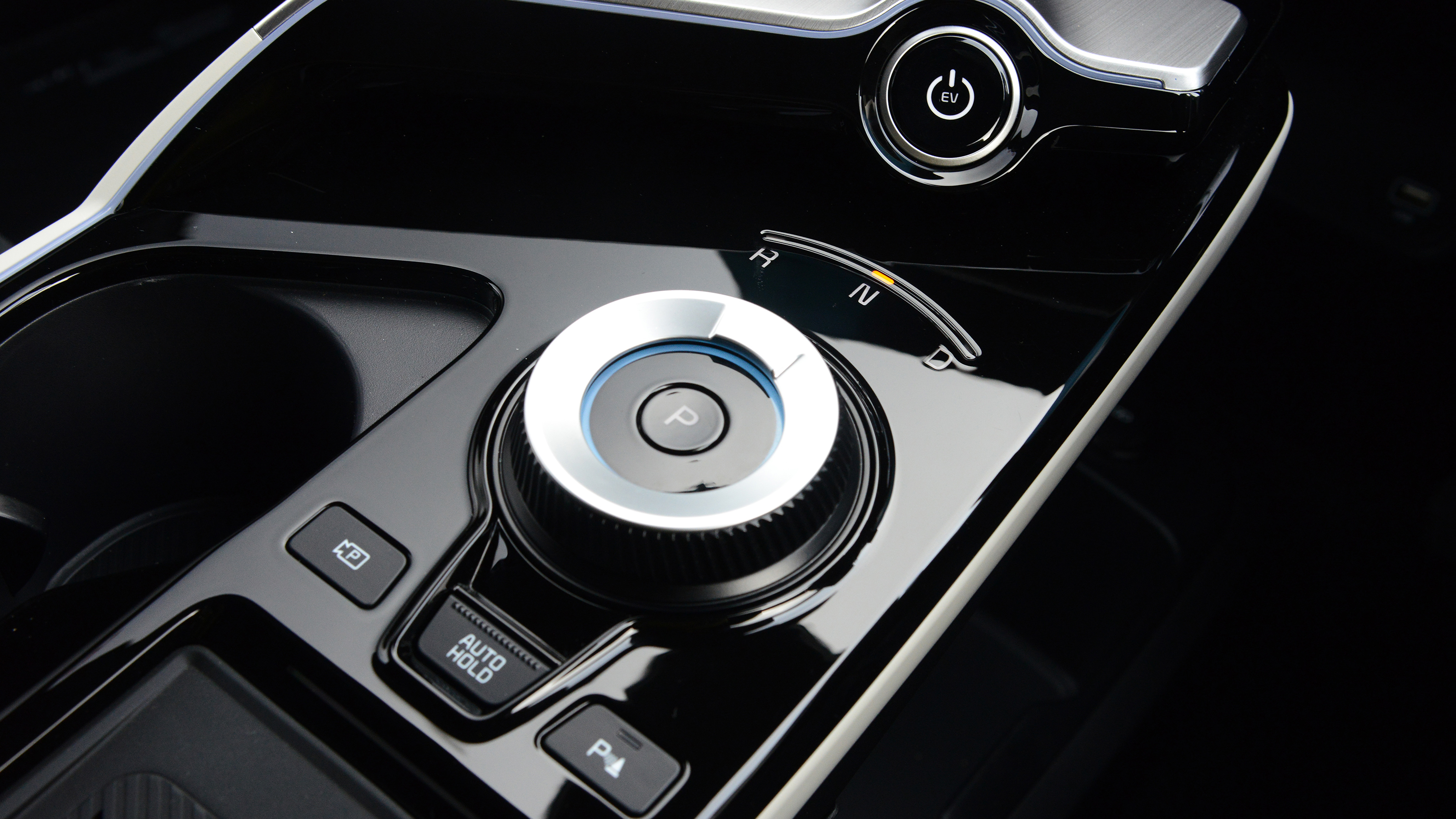 Kia EV6 - control