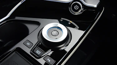Kia EV6 - control