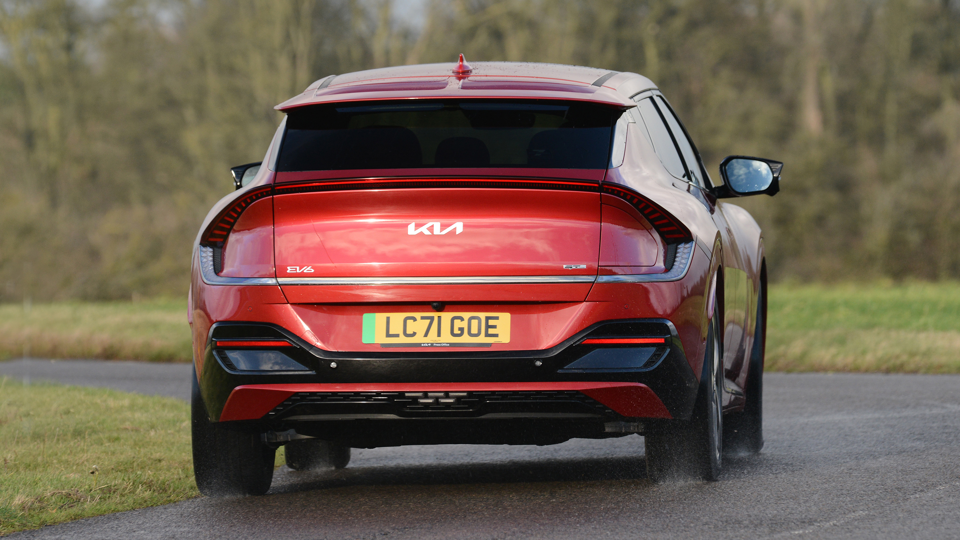 Kia EV6 - rear cornering