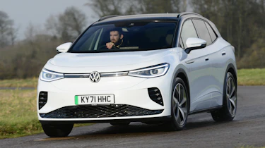 Volkswagen ID.4 GTX - front cornering