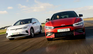 Kia EV6 vs VW ID.4 GTX - main