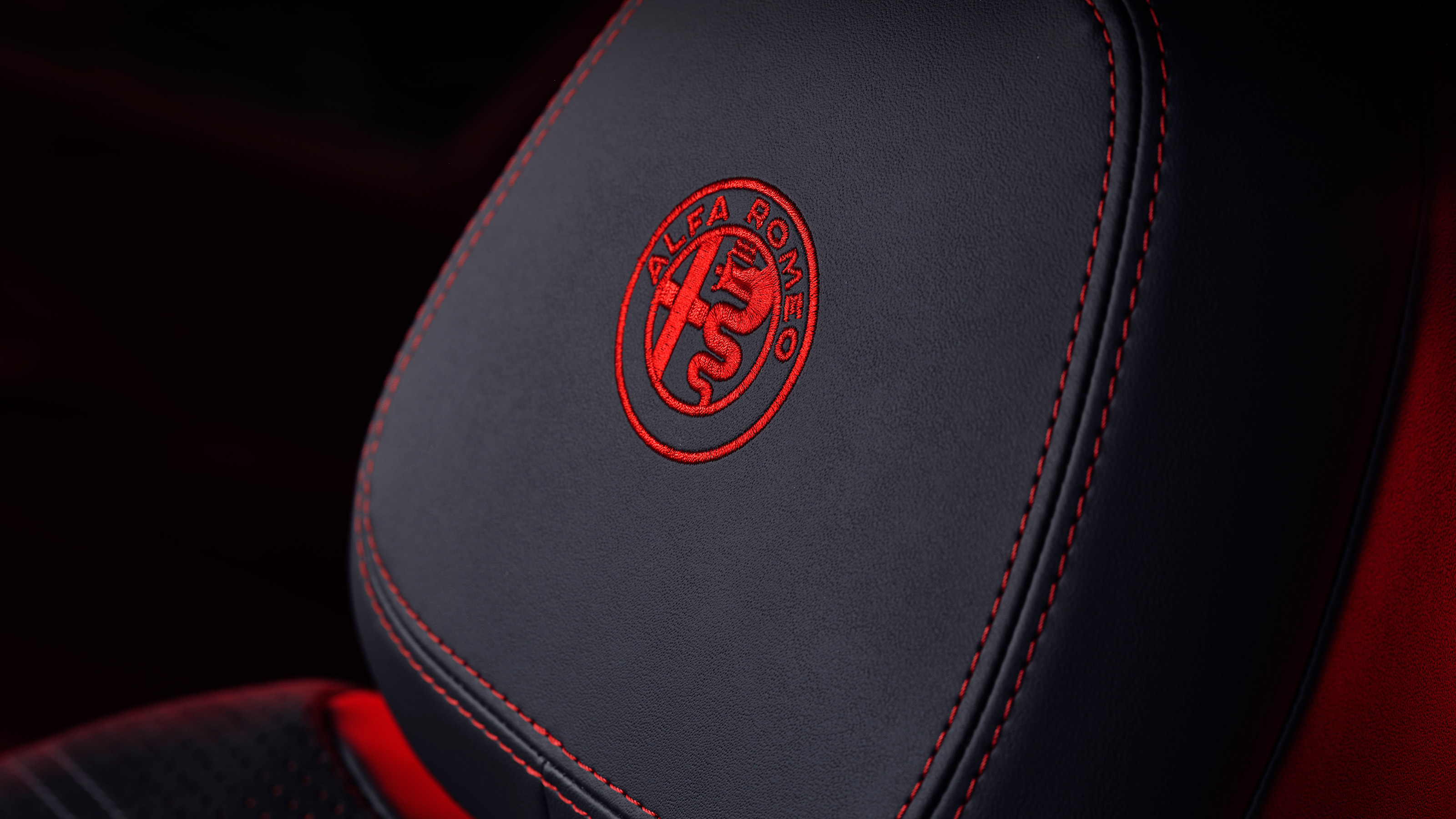 Alfa Romeo Tonale - seat detail