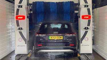 Audi Q4 e-tron long termer - first report car wash