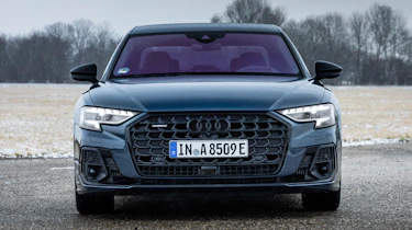 Audi A8 60 TFSI e - full front