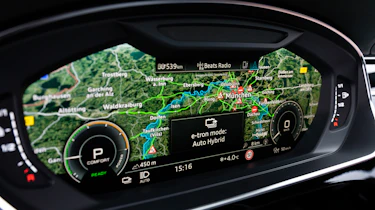 Audi A8 60 TFSI e - Virtual Cockpit