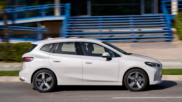 BMW 2 Series Active Tourer - side
