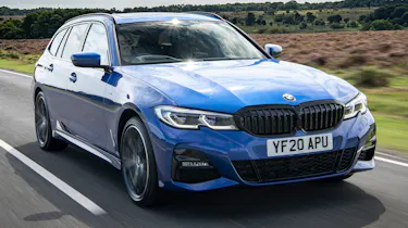 BMW 330e Touring - front