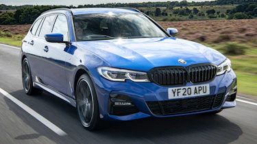 BMW 330e Touring - front