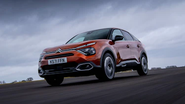 Citroen C4 PureTech 155 - front tracking