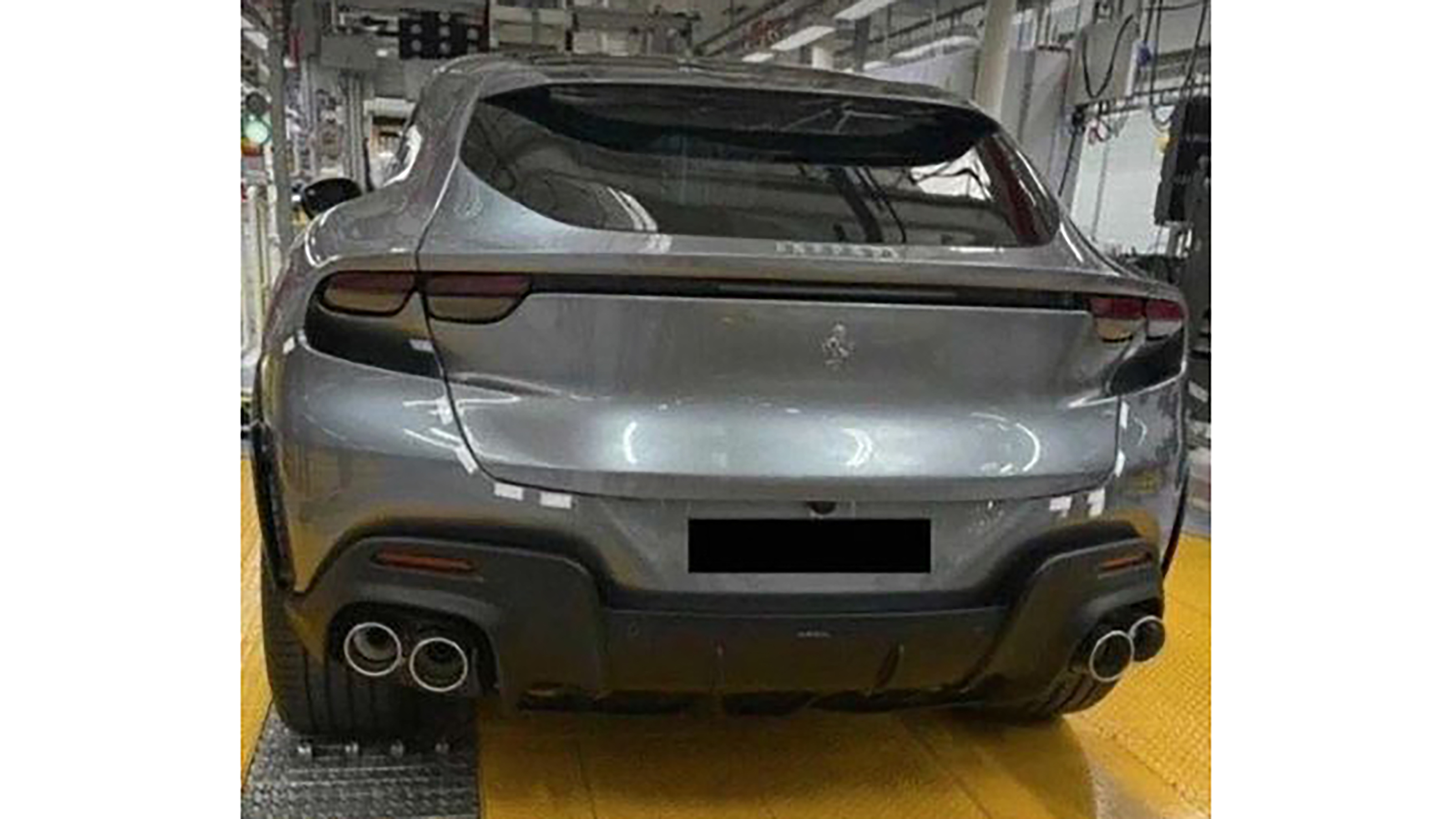 Ferrari Purosangue - rear