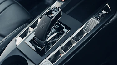 New DS 3 Crossback Louvre special edition unveiled - gear lever