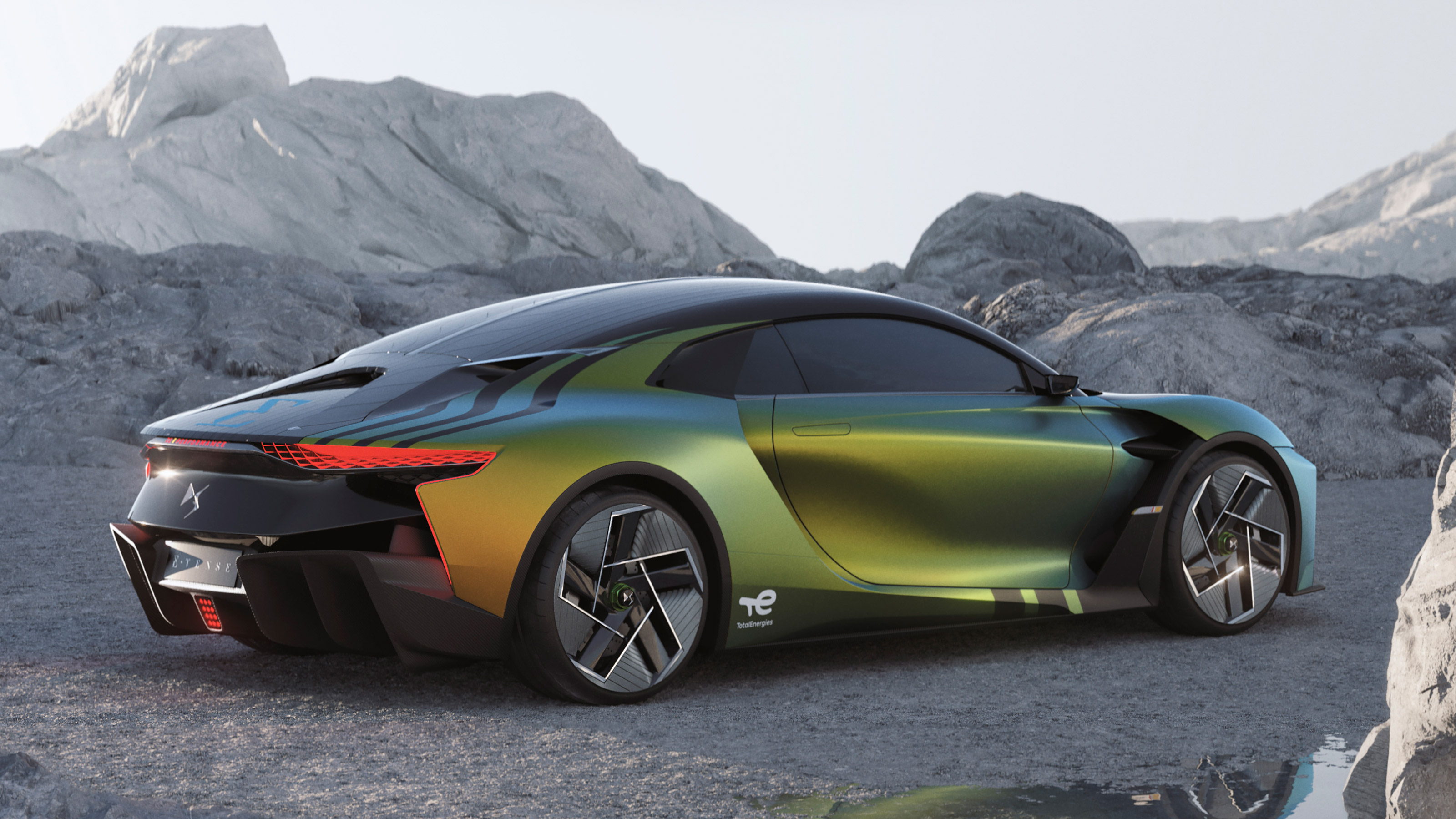 DS E-Tense Performance Prototype - rear static