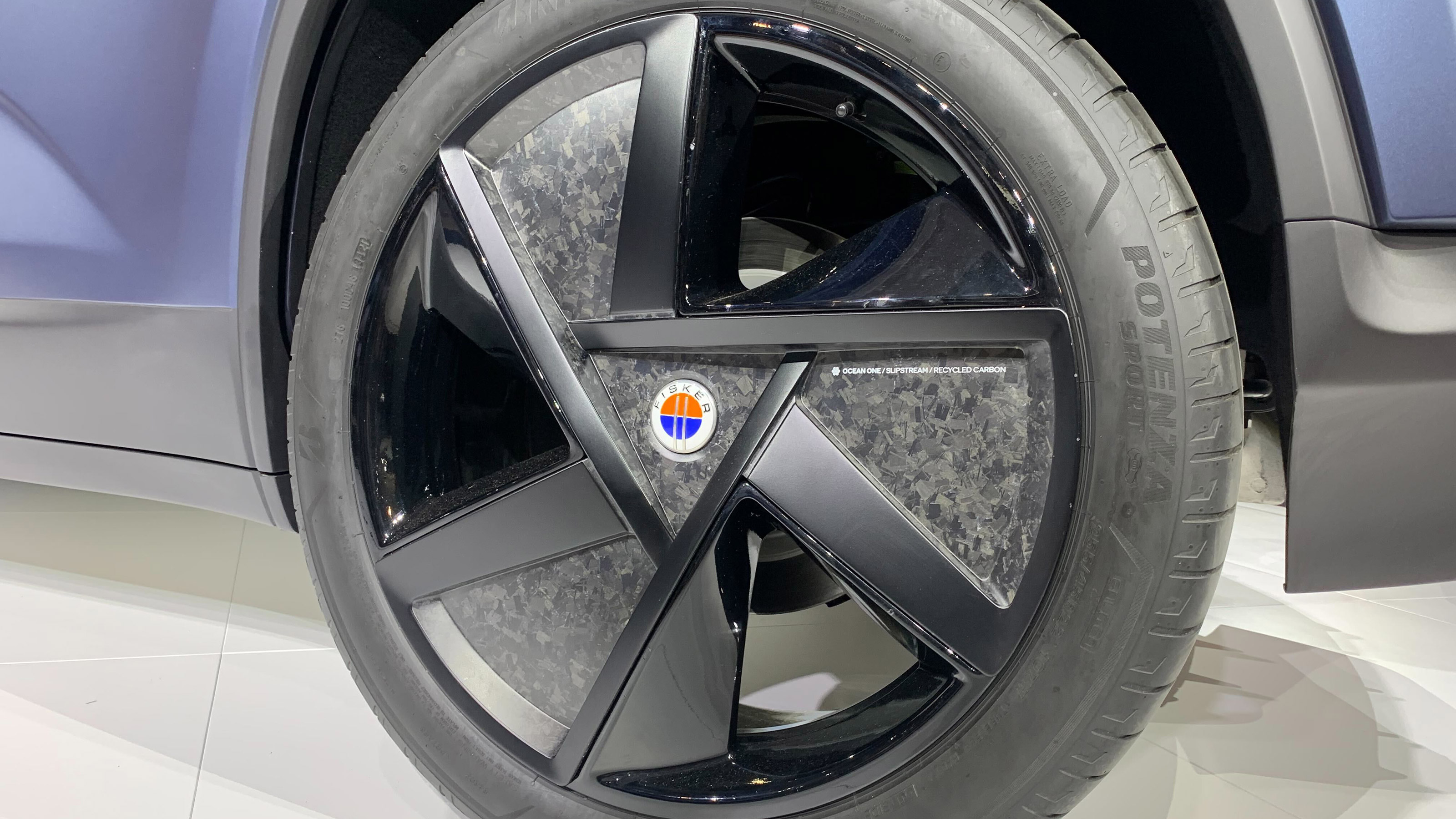 Fisker Ocean studio - wheel