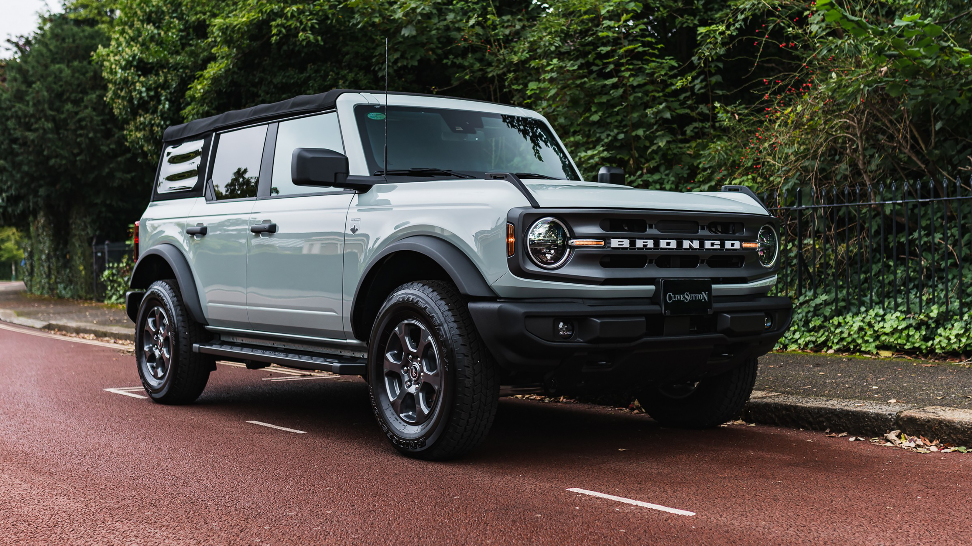 Ford Bronco UK