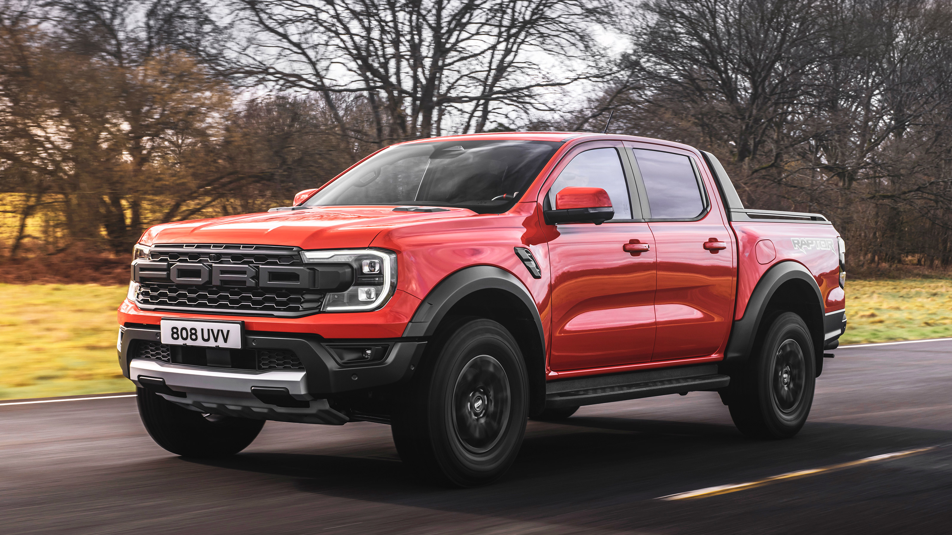 Ford Ranger Raptor - front tracking