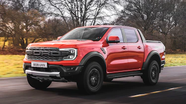 Ford Ranger Raptor - front tracking