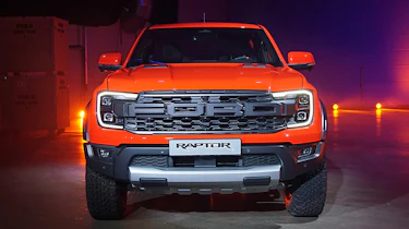 Ford Ranger Raptor - studio full front