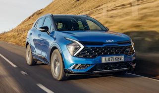 2022 Kia Sportage - front tracking