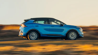 2022 Kia Sportage - side