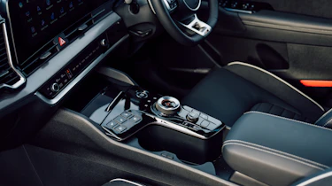 2022 Kia Sportage - control