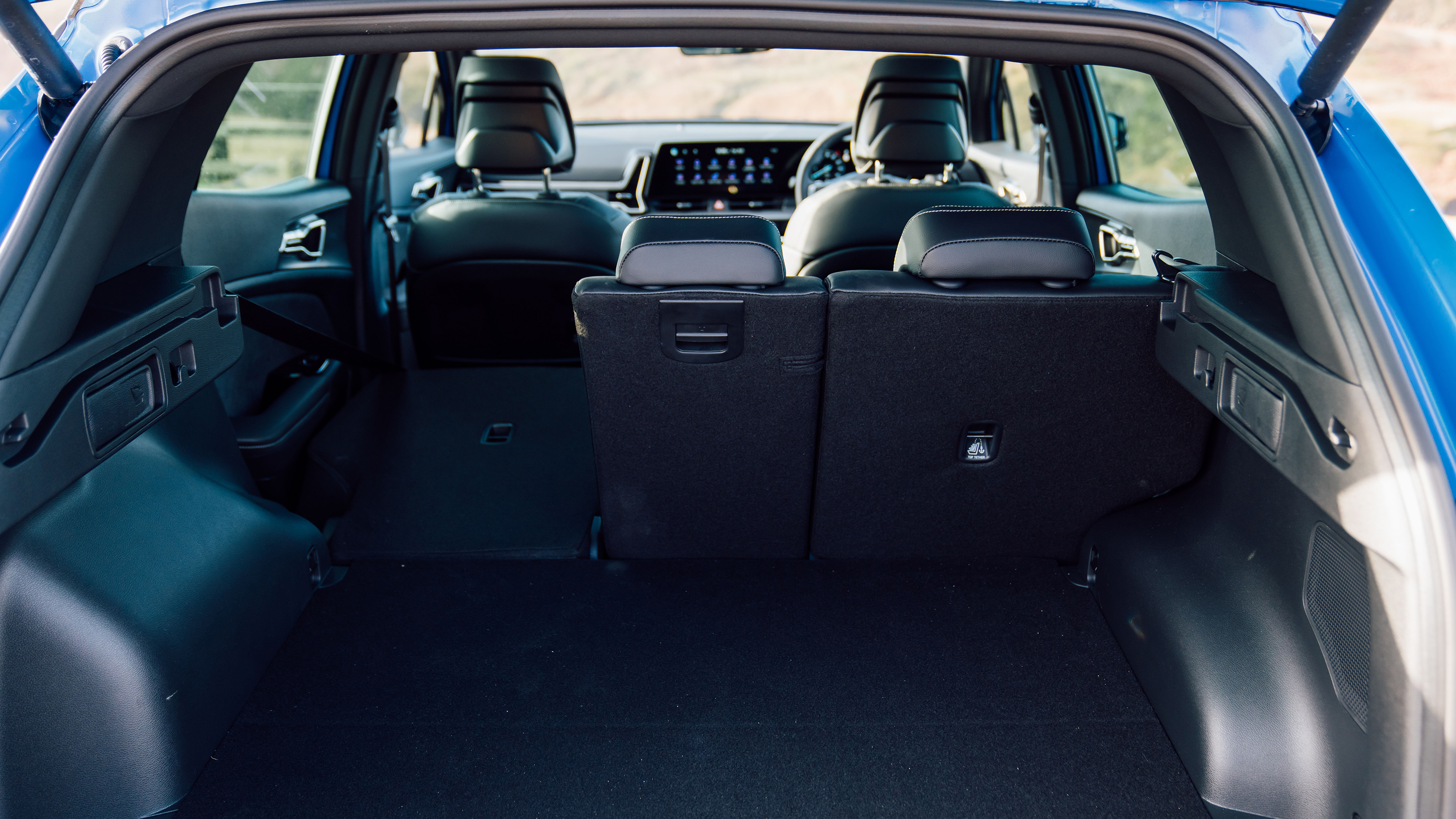 2022 Kia Sportage - boot