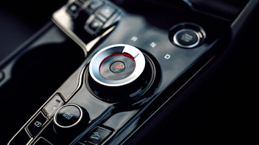 2022 Kia Sportage - dial