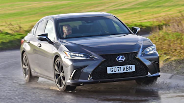 Lexus ES 300h - front action
