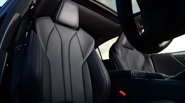 Lexus ES 300h - seats