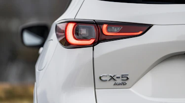 Mazda CX-5 automatic - rear lights