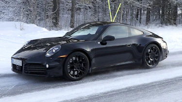 Porsche 911 facelift - spyshot 2