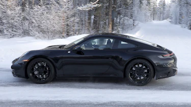 Porsche 911 facelift - spyshot 3