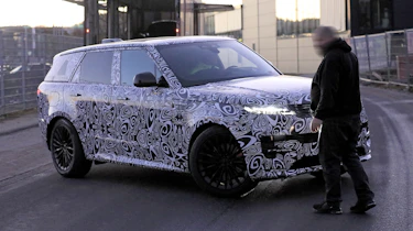 Range Rover Sport - front spy shot