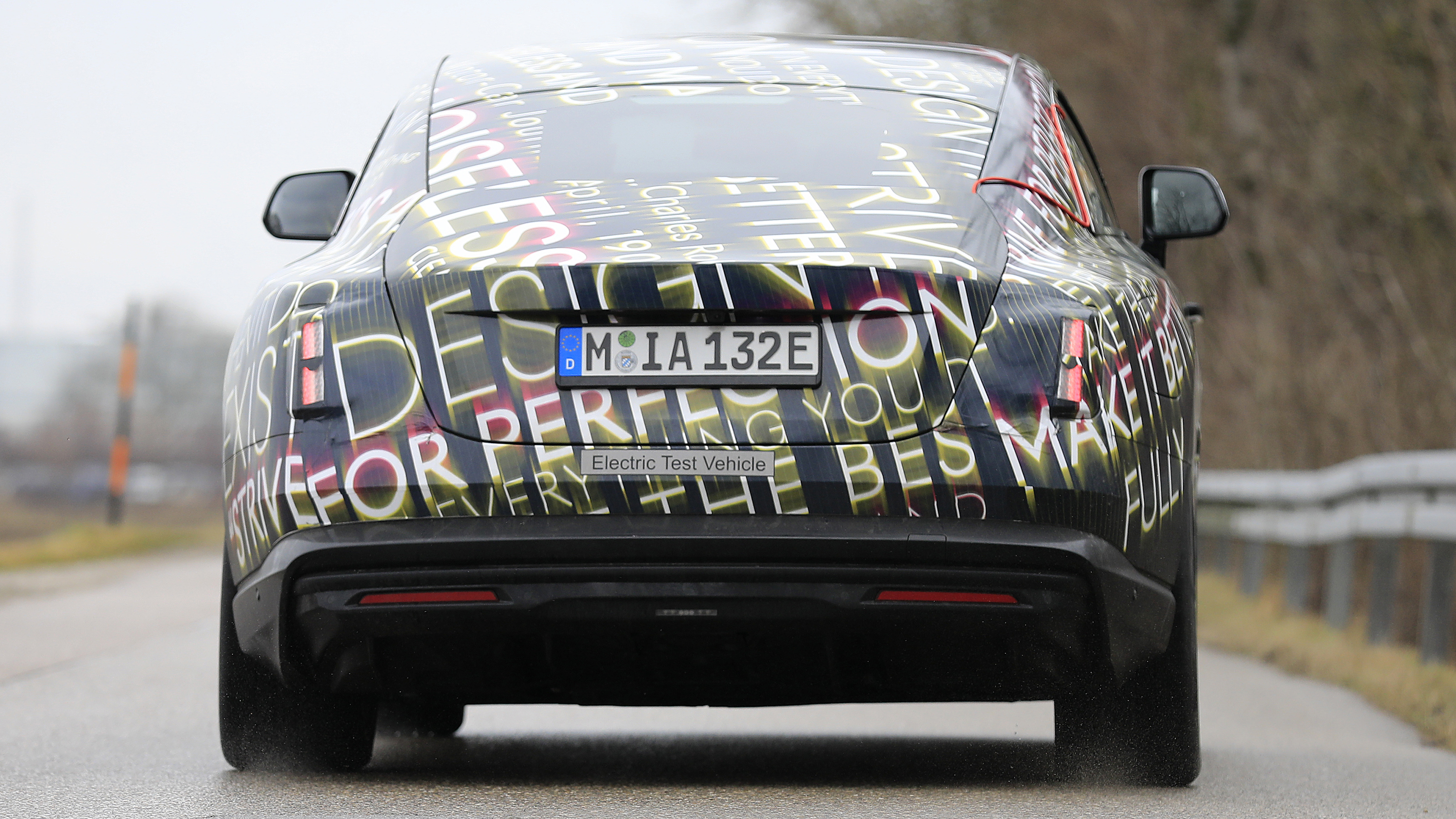 Rolls-Royce Spectre - rear