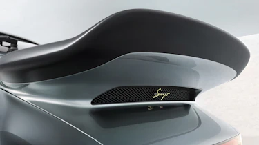 Singer Porsche 911 - rear wing