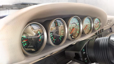Singer Porsche 911 - dials