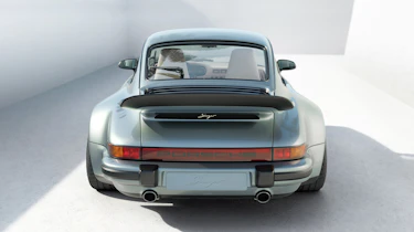 Singer Porsche 911 - full rear