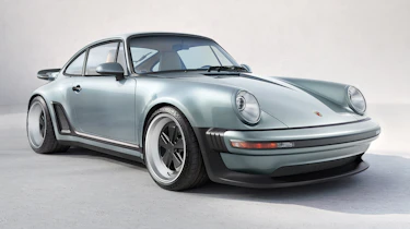 Singer Porsche 911 - front