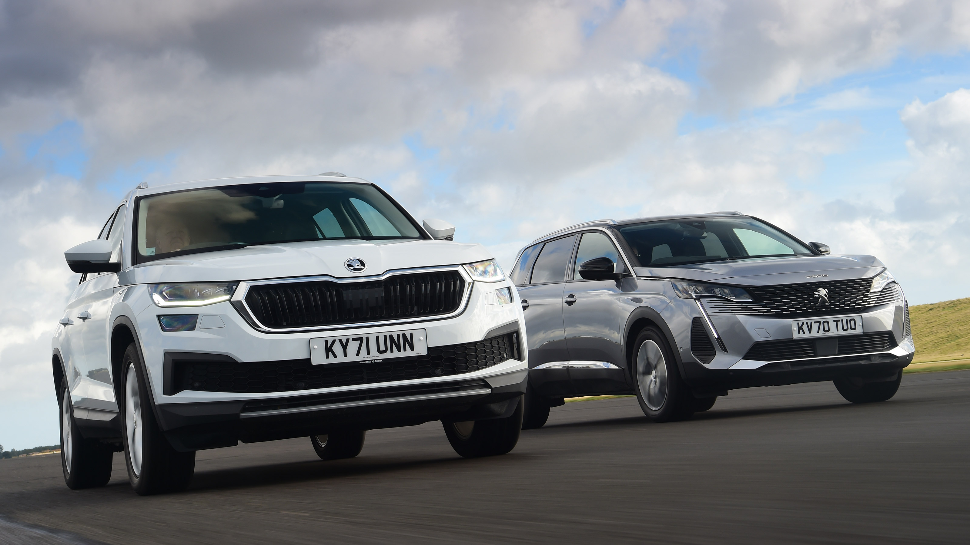 Skoda Kodiaq vs Peugeot 5008