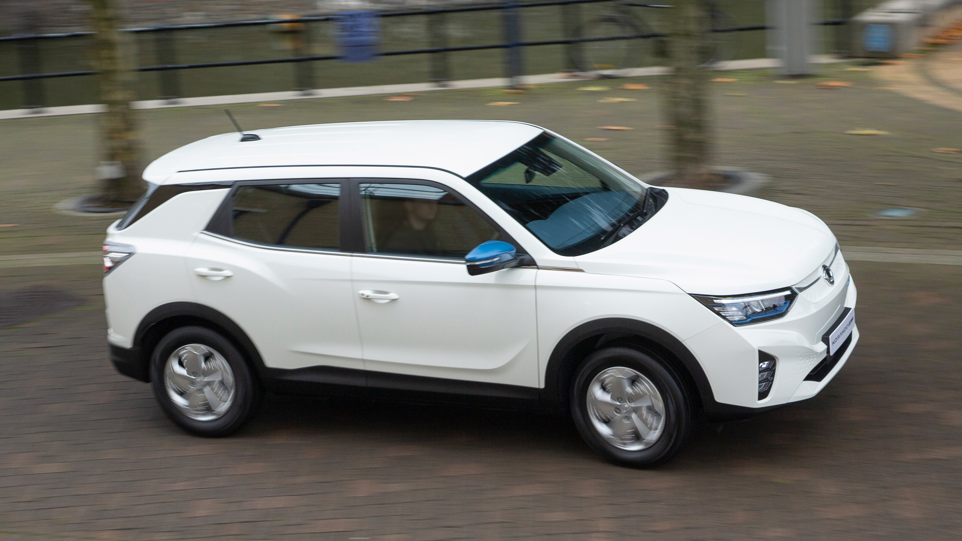 SsangYong Korando e-Motion - above