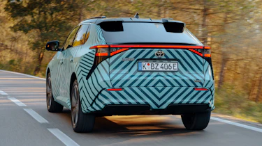 Toyota bZ4X prototype - rear tracking