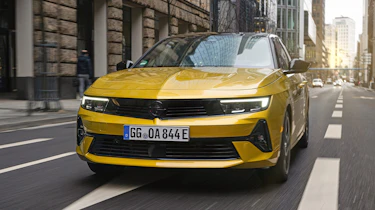 Vauxhall Astra - front action