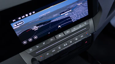 Vauxhall Astra - infotainment