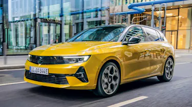 Vauxhall Astra - front