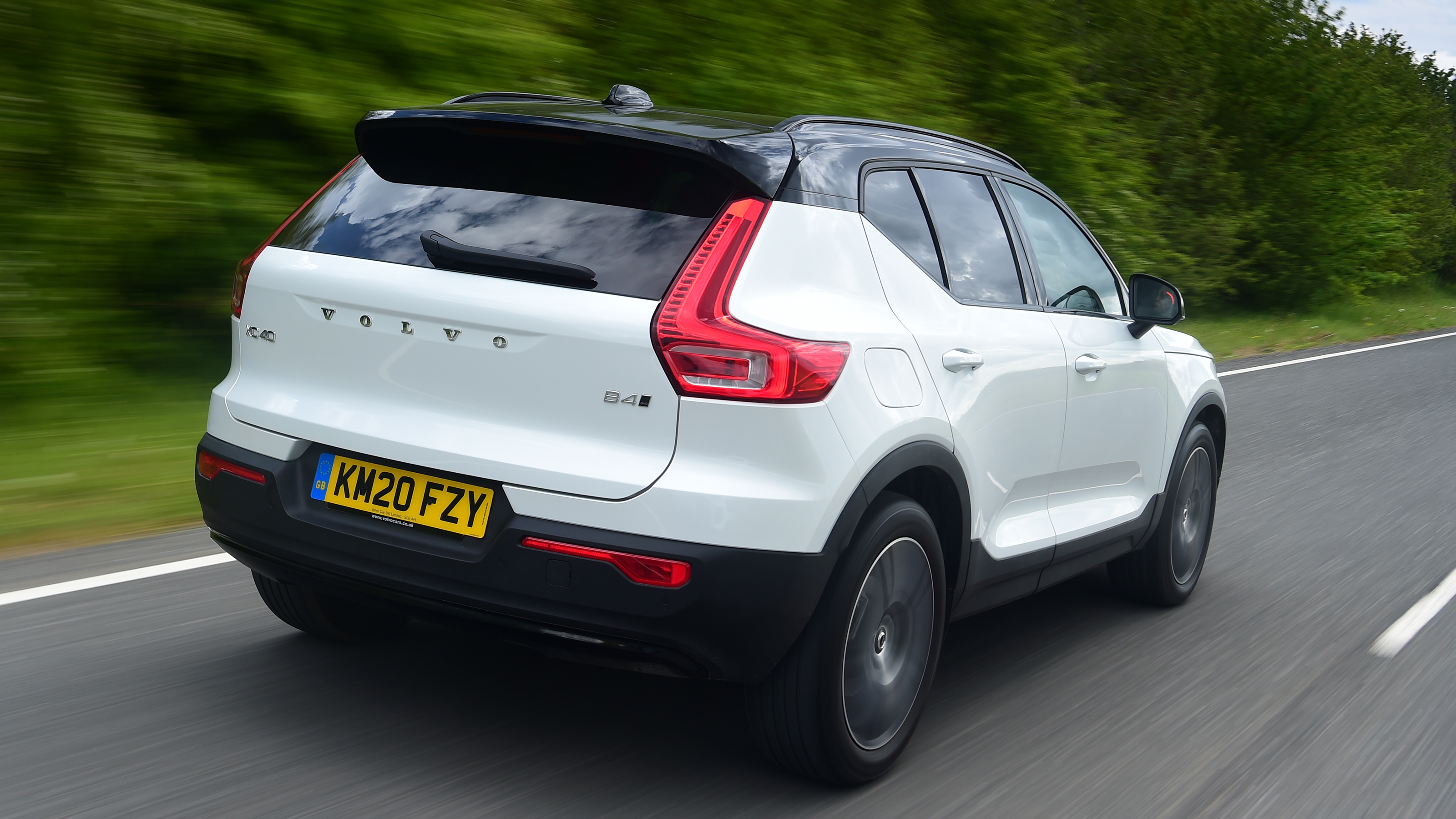 Volvo XC40 -rear