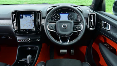 Volvo XC40 - interior