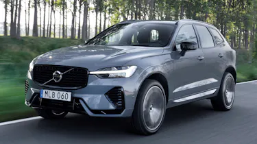 Volvo XC60 T8 PHEV - front