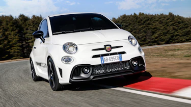 Abarth 595 - cornering